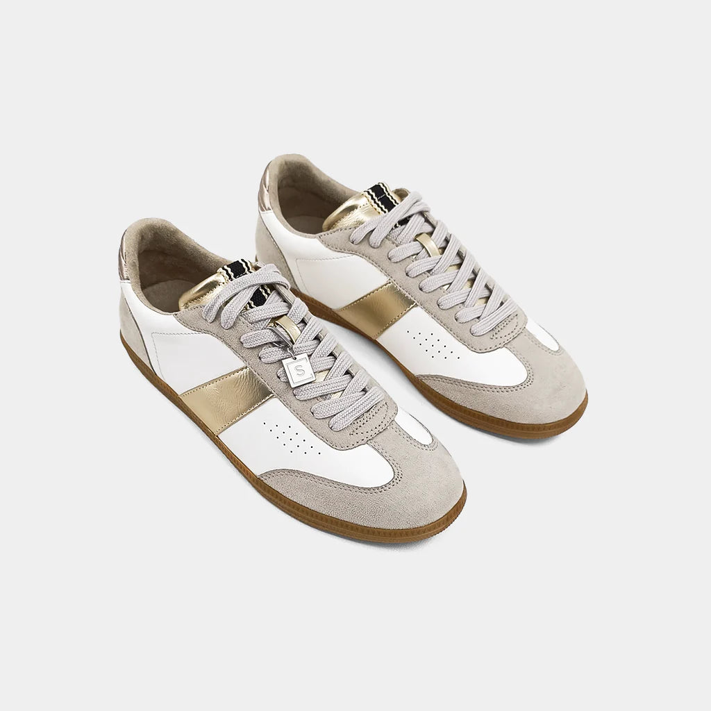 The SYDNEY gold sneaker