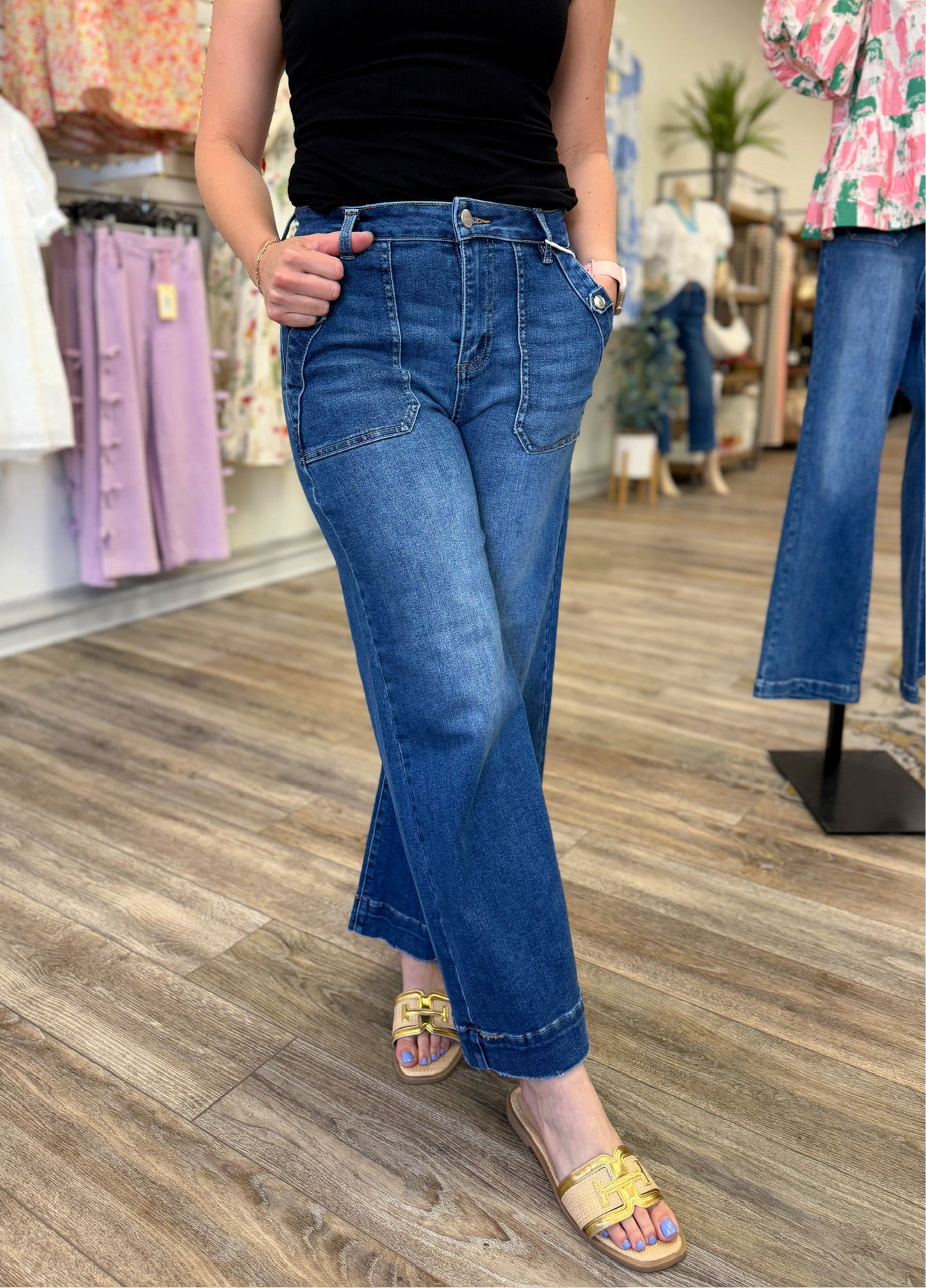 Risen high rise ankle wide leg patch front pocket jeans