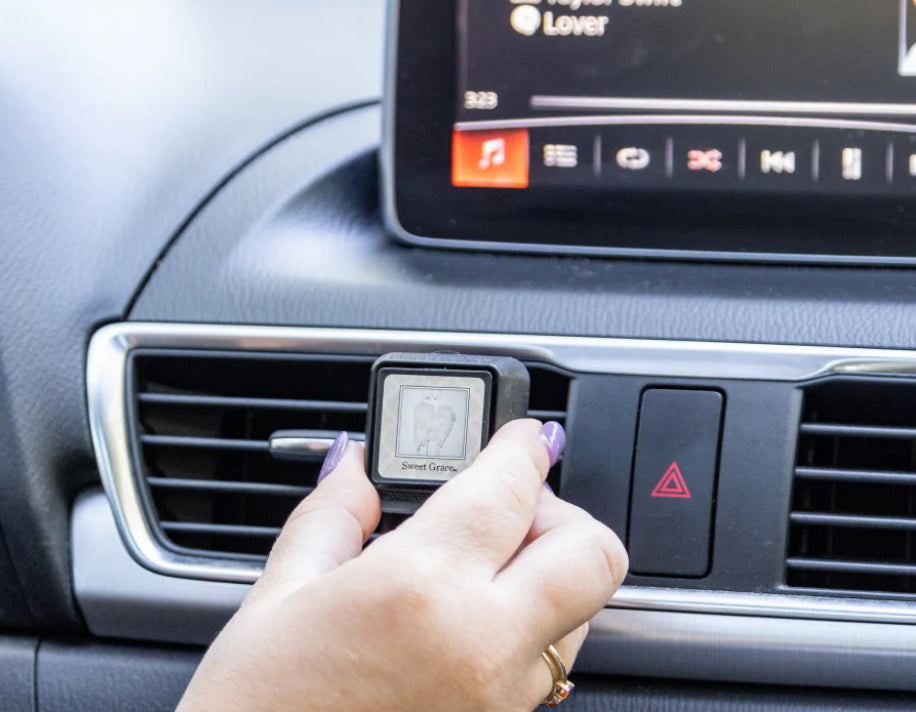 Sweet Grace Auto Vent Clip