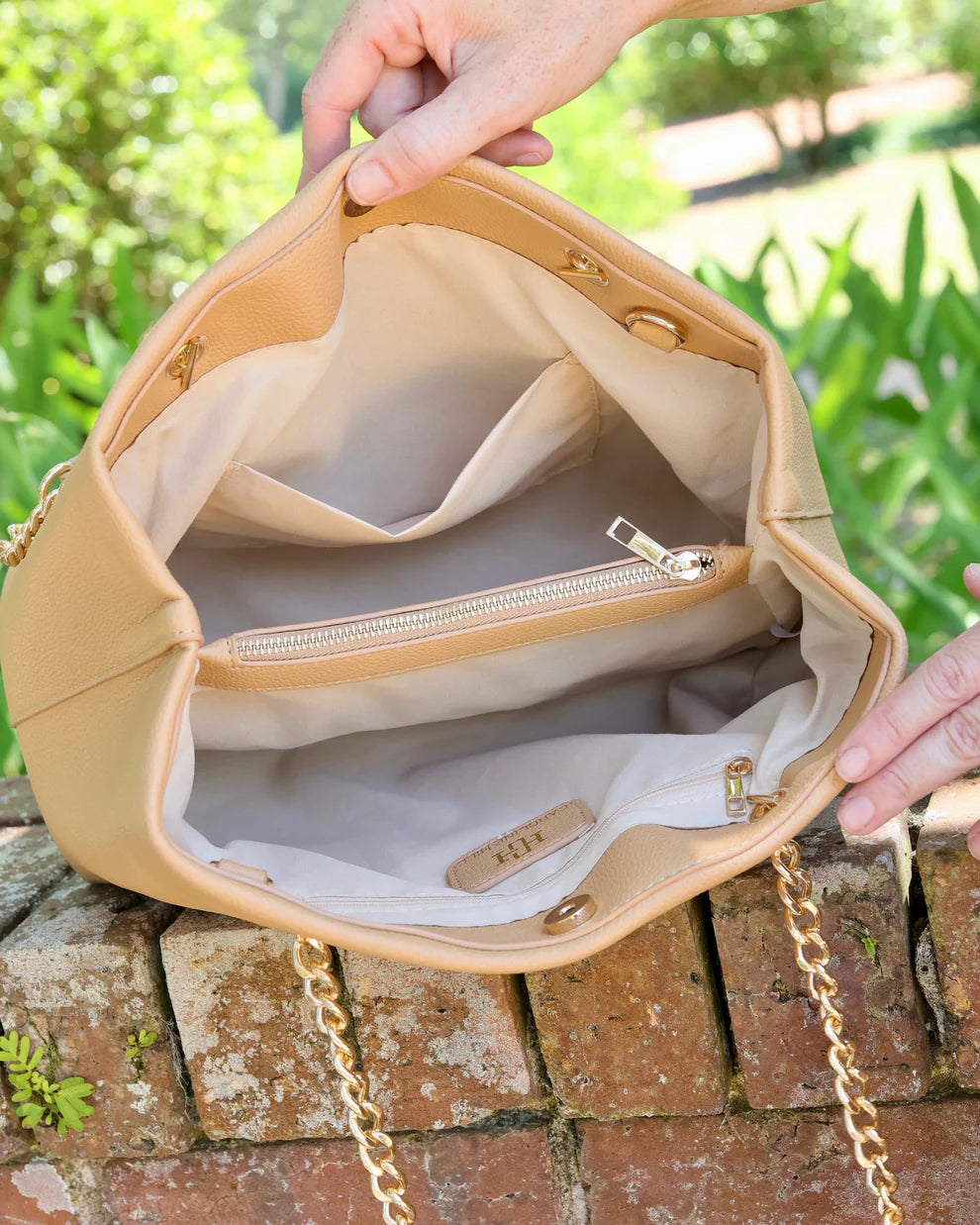 Blair Tote Tan Bag - Caroline Hill