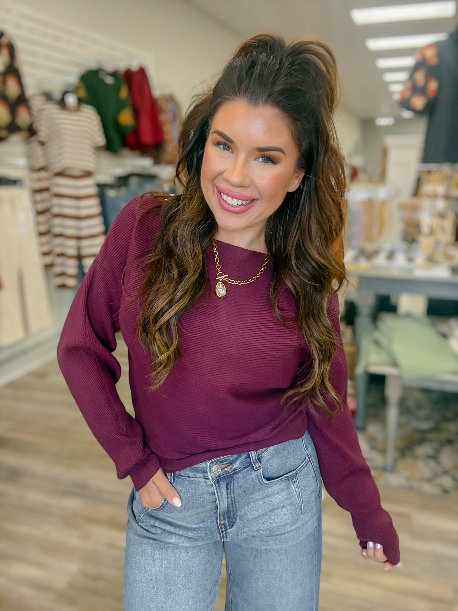 The Marin Sweater - Dark cherry