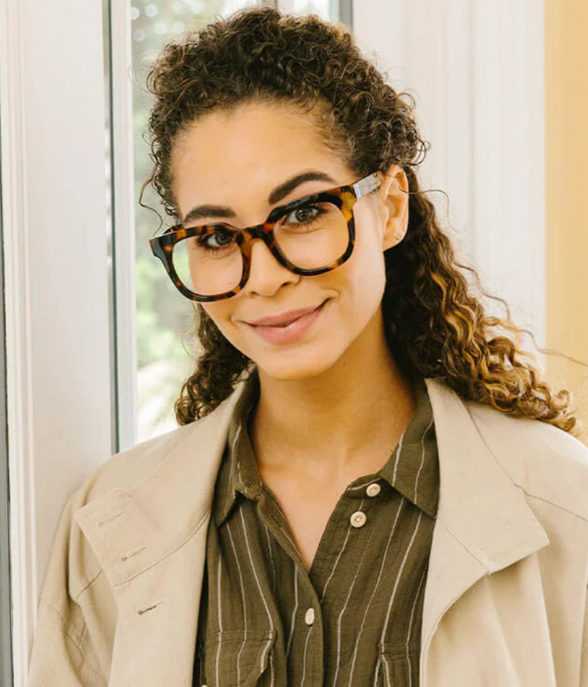 Harlow - Tortoise - Peepers