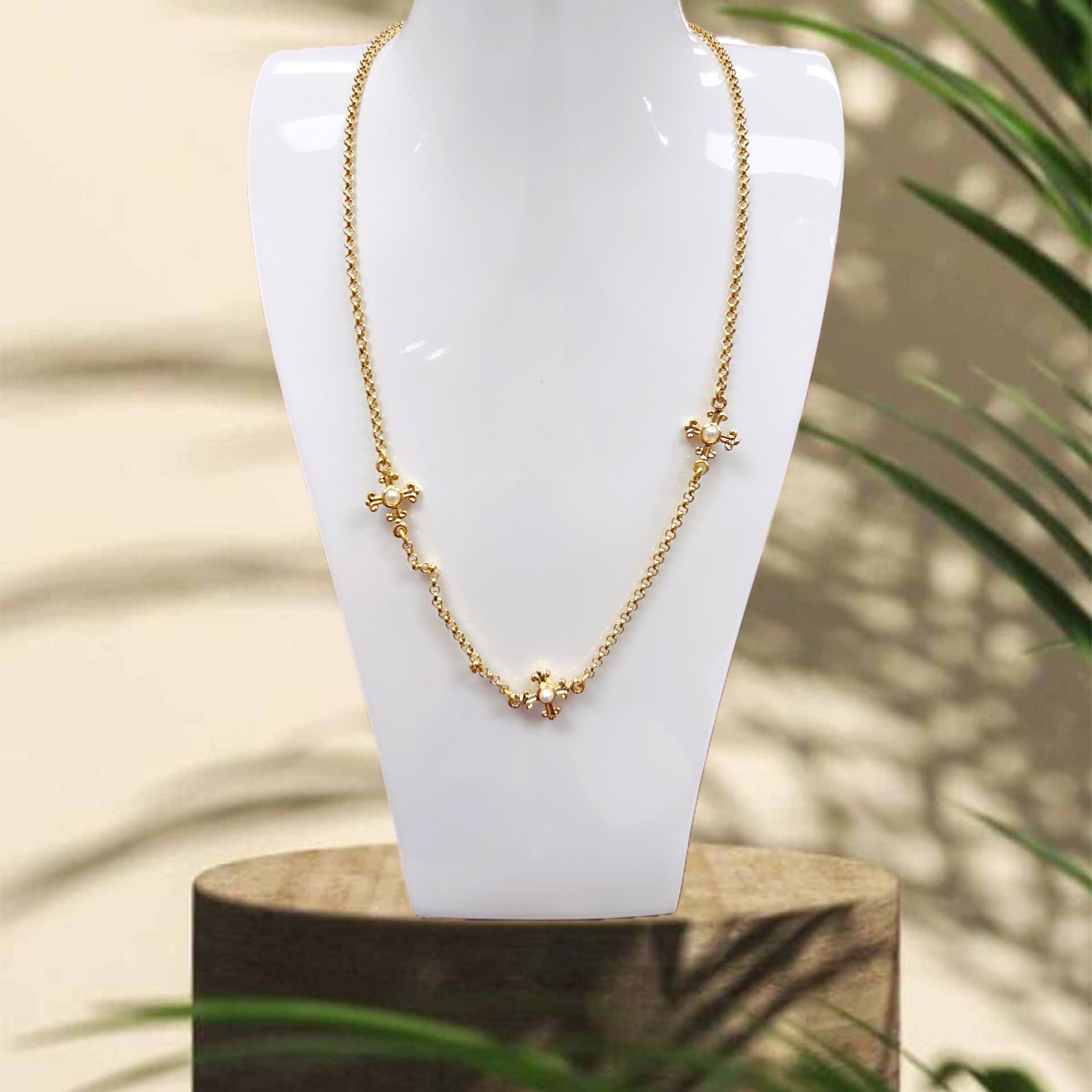 Weisinger Design - 3 pearl cross necklace