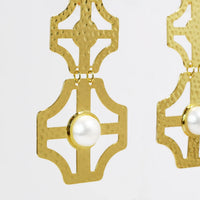 Stacey Pearl Earrings - treasure jewels
