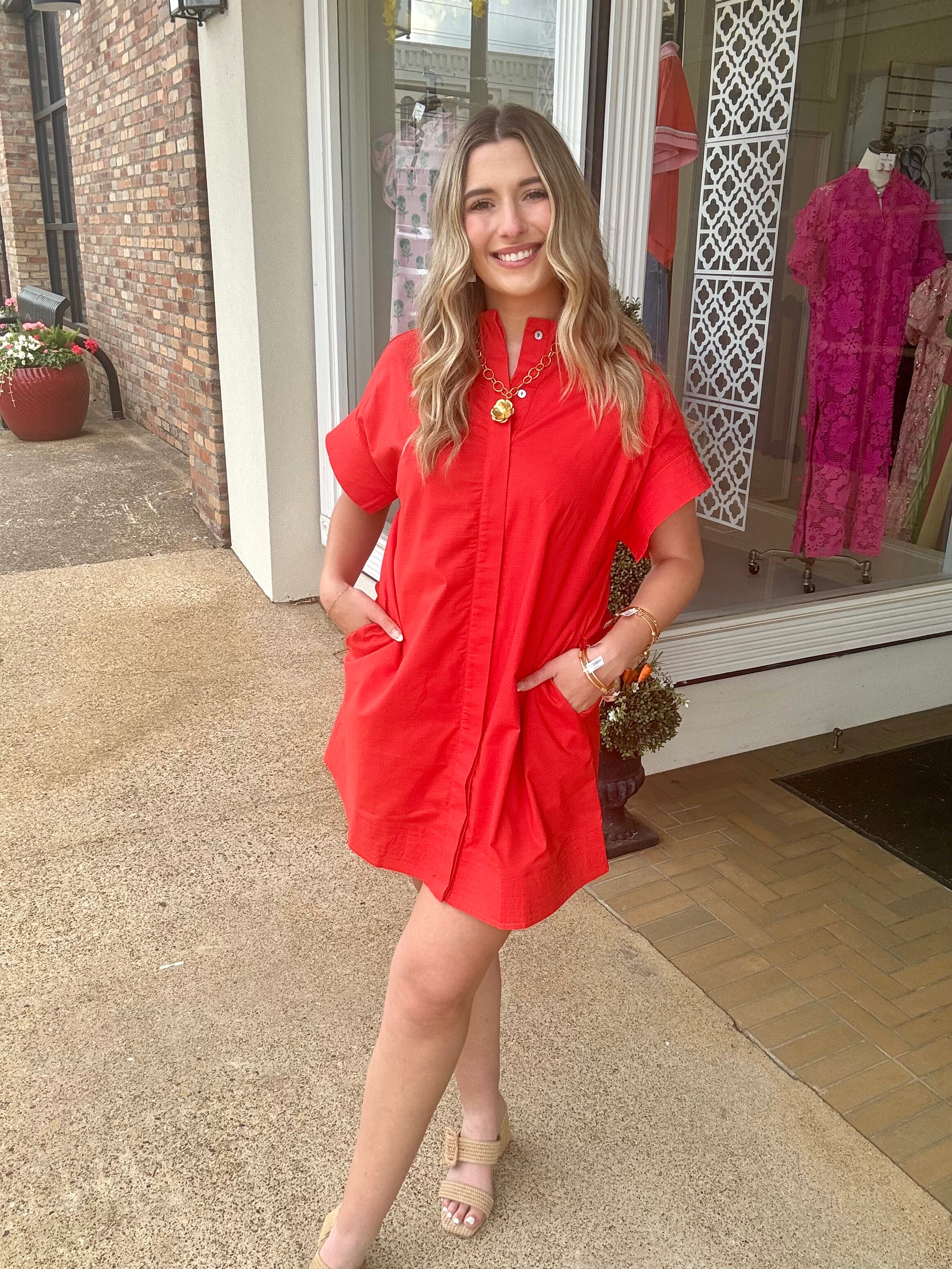 The Madi dress - short button down red dress - Entro