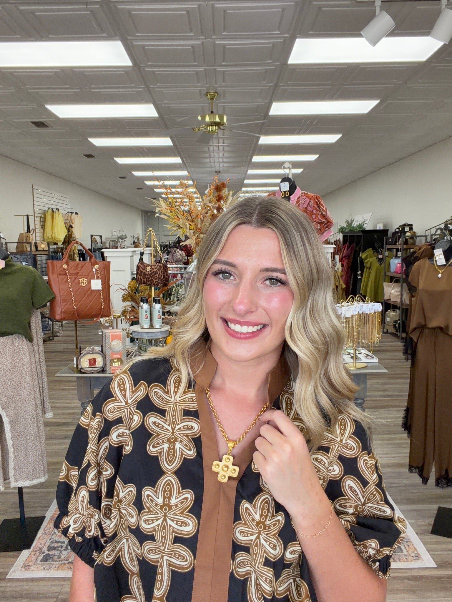 The Kathryn Top - Drop Shoulder V Neckline Pattern Detail