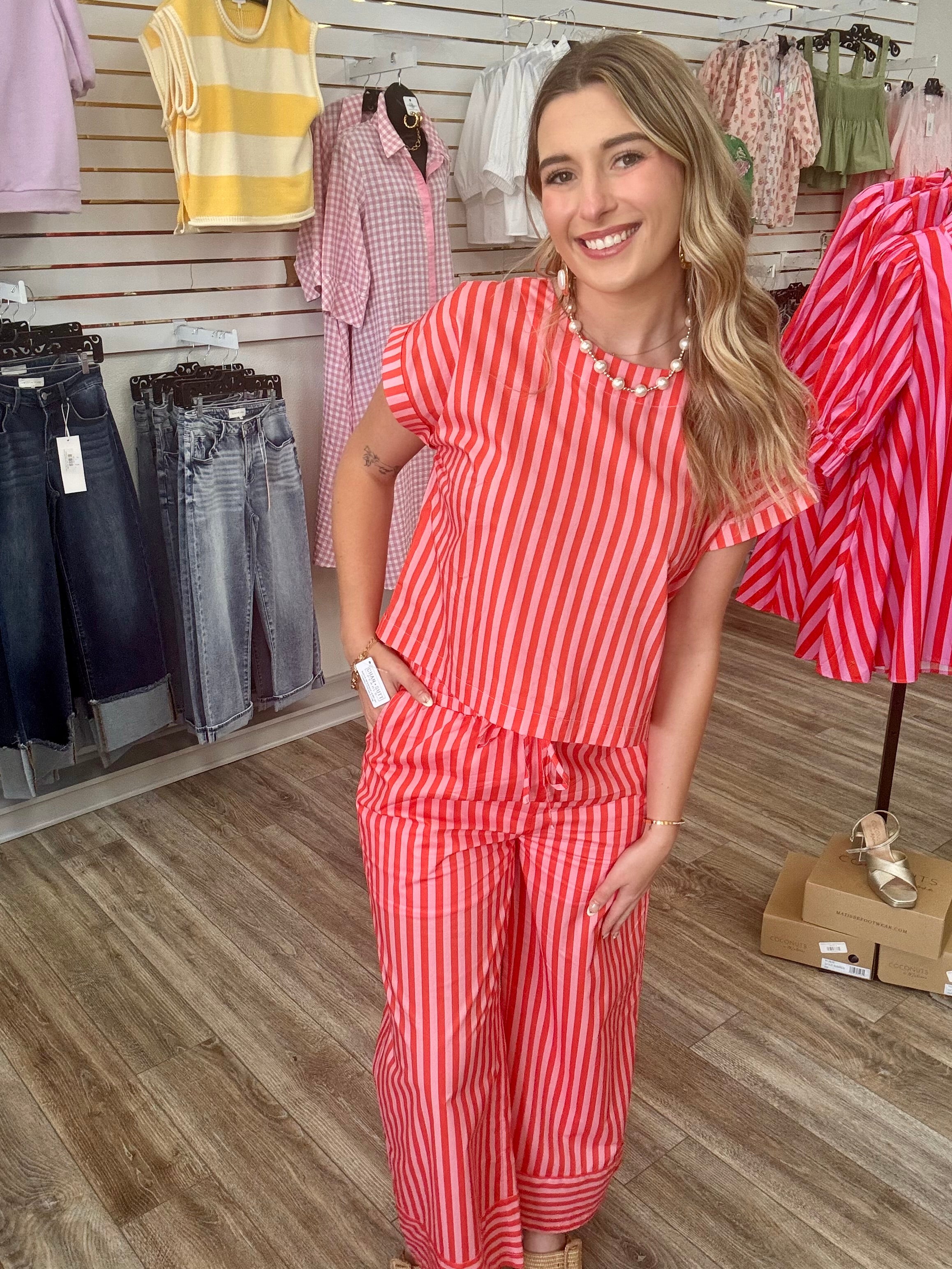 The Caylan set - pink and red striped pants set - Entro