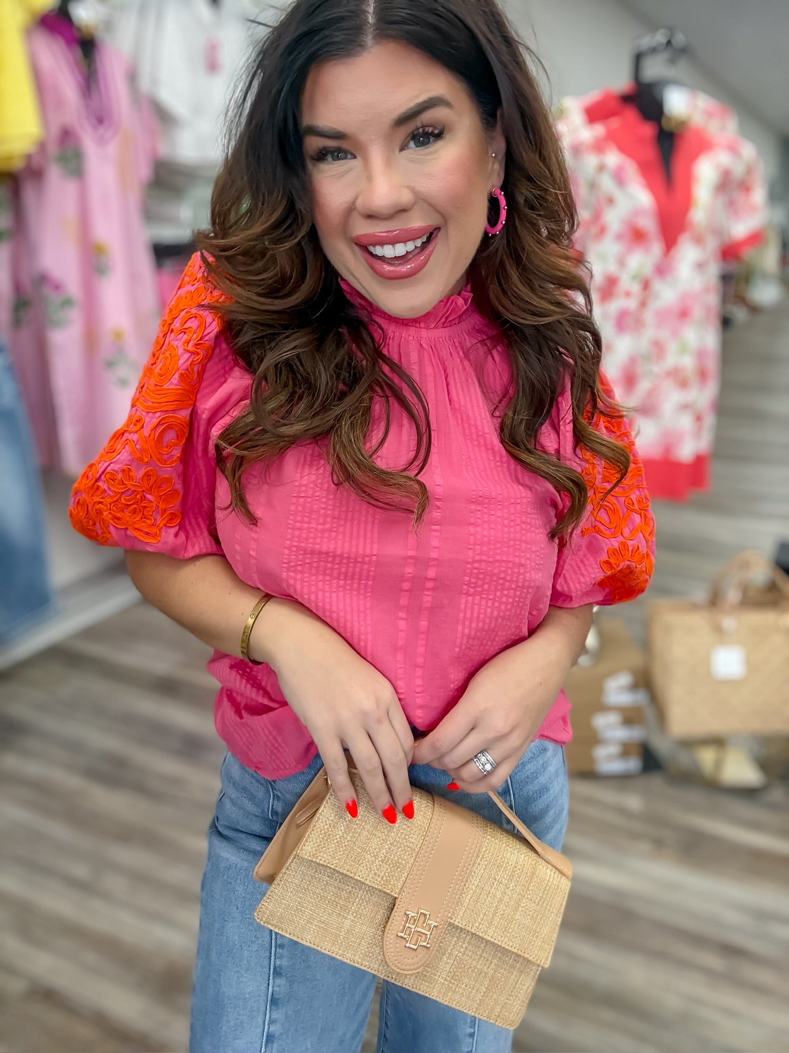 The May top - Faire pink top with orange embroidered on sleeve