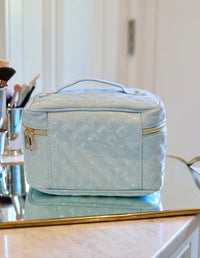 Caroline Hill - Hampton Train Case Light Blue