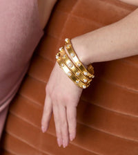 Julie Vos - Tribeca Bangle - Gold - Pearl - Medium