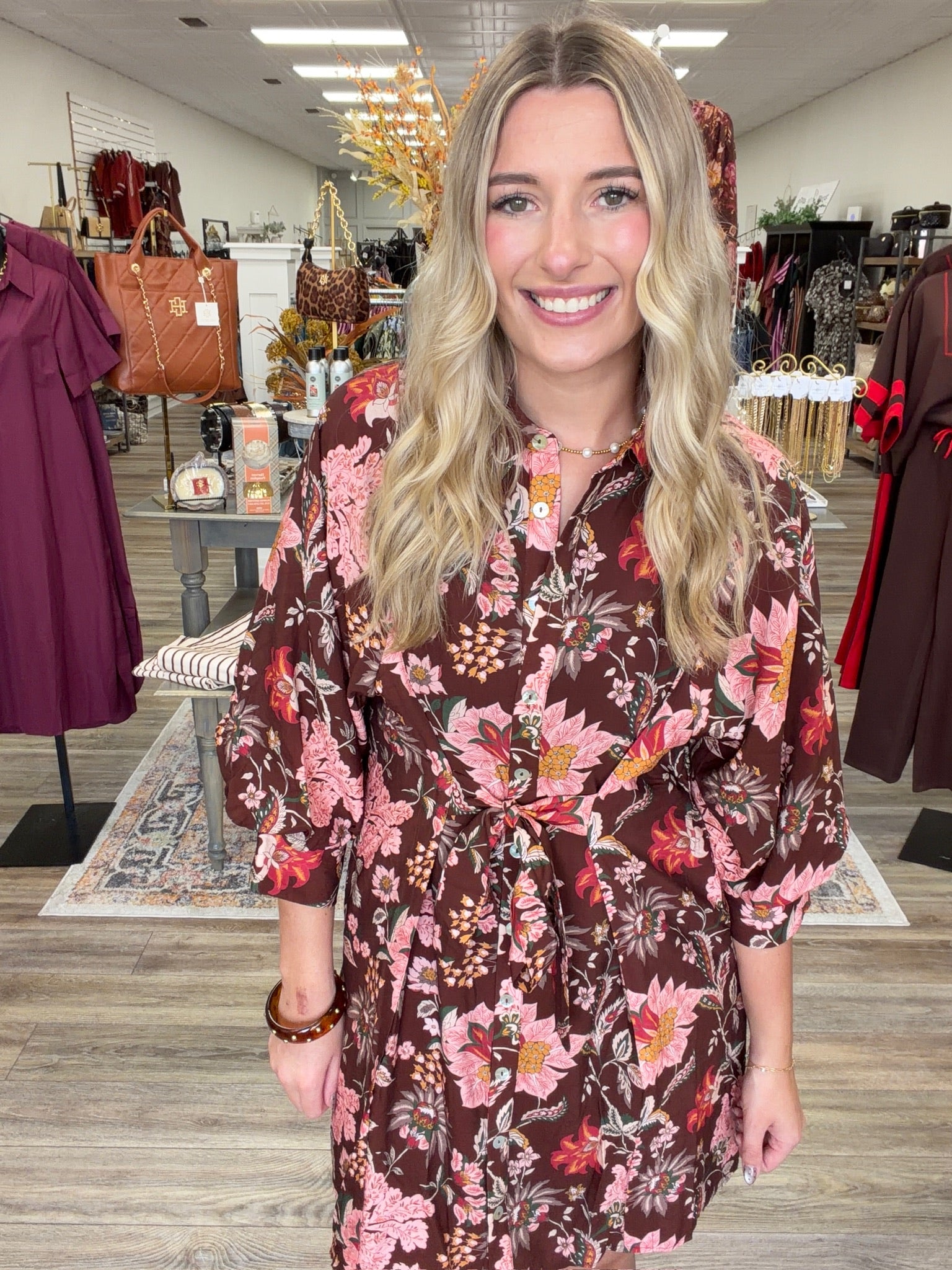 Donna Floral Dress  - Button Down Long Sleeve Collar Neckline Dress
