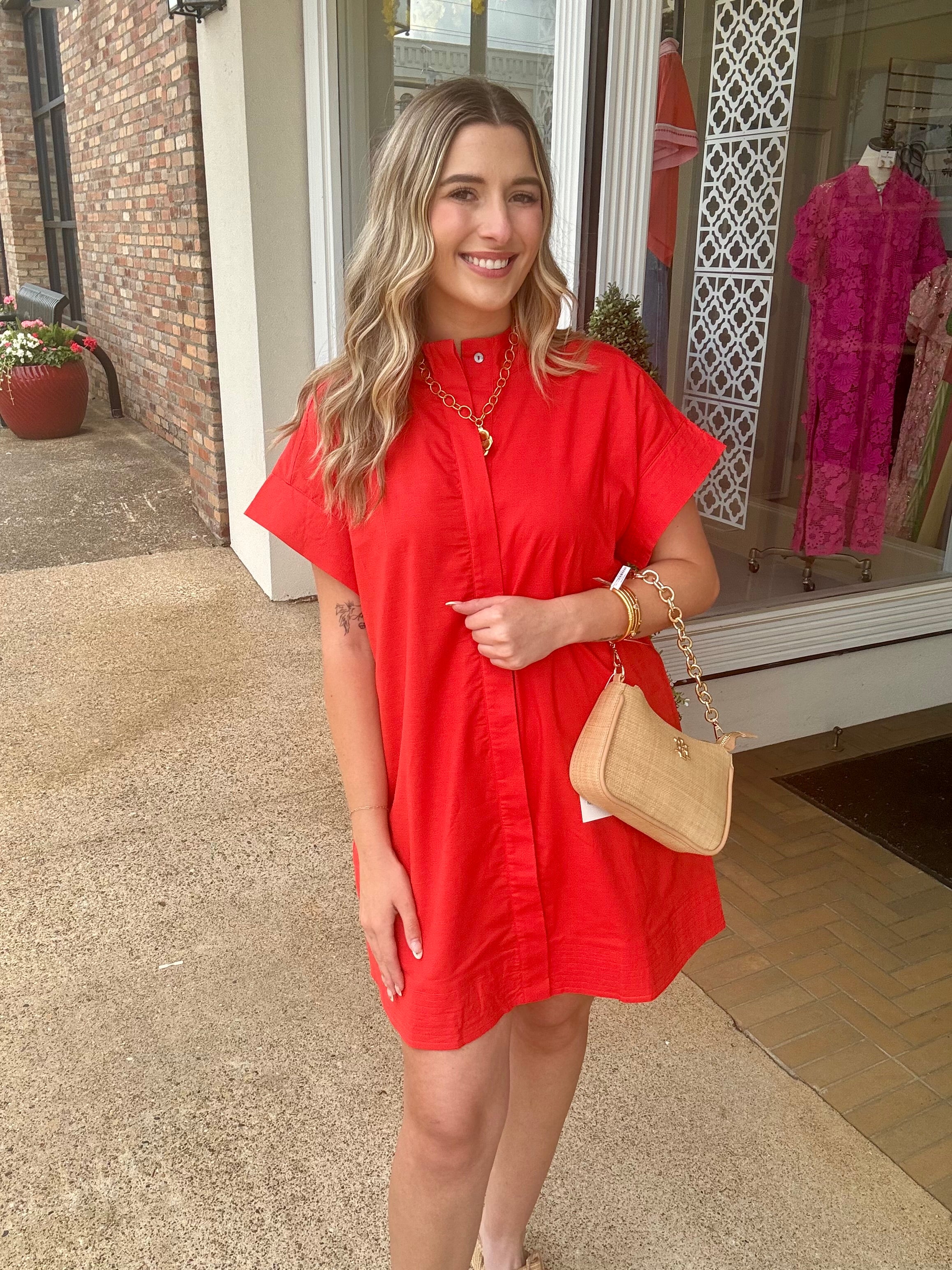 The Madi dress - short button down red dress - Entro