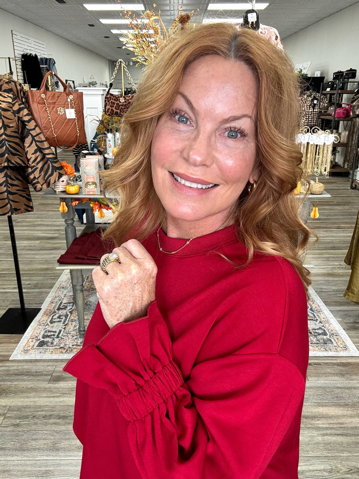 Cherry Crush Set – Bold red two-piece set featuring a relaxed long-sleeve top and coordinating pants for an effortlessly chic and comfy look.