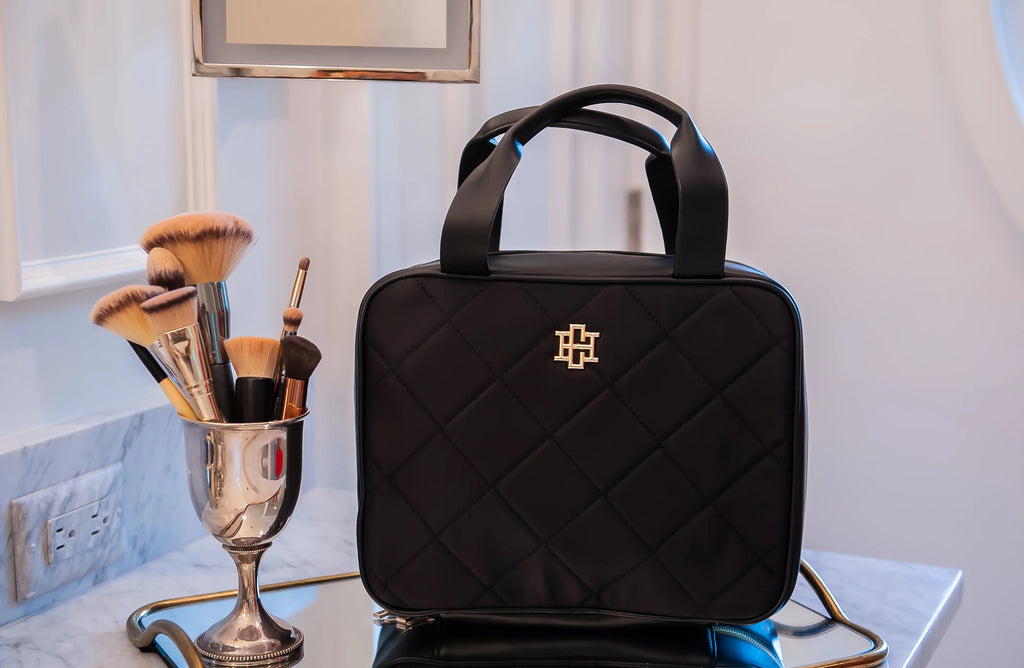 Caroline Hill Punta Cana Large Case – SoShee Boutique
