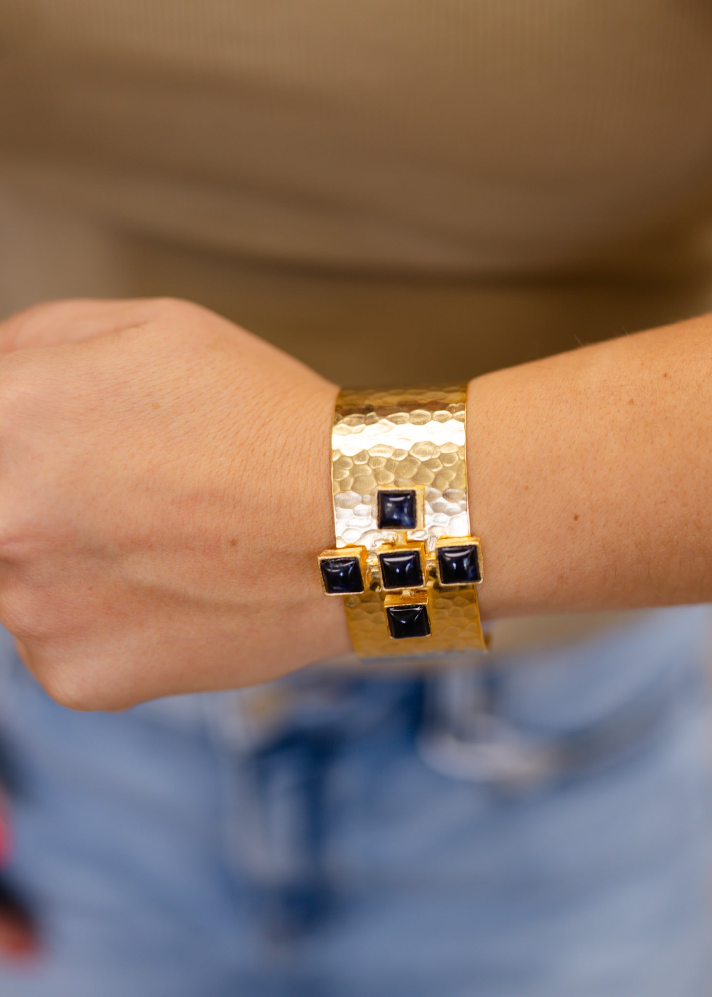 Weisinger Design Bracelet jet black Cross