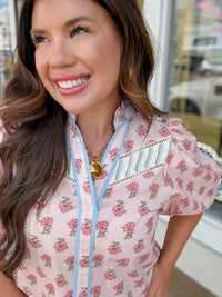 The Ava Top - floral pastel color v neck top - THML