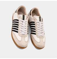 STEVIE black sneakers