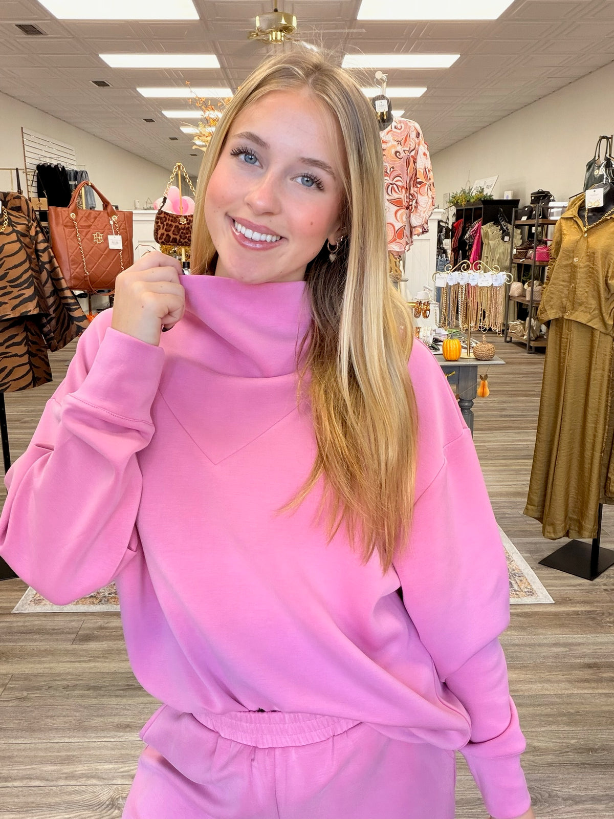 Blush Cloud Luxe Set - High NeckLine Soft Jogger Style Pant