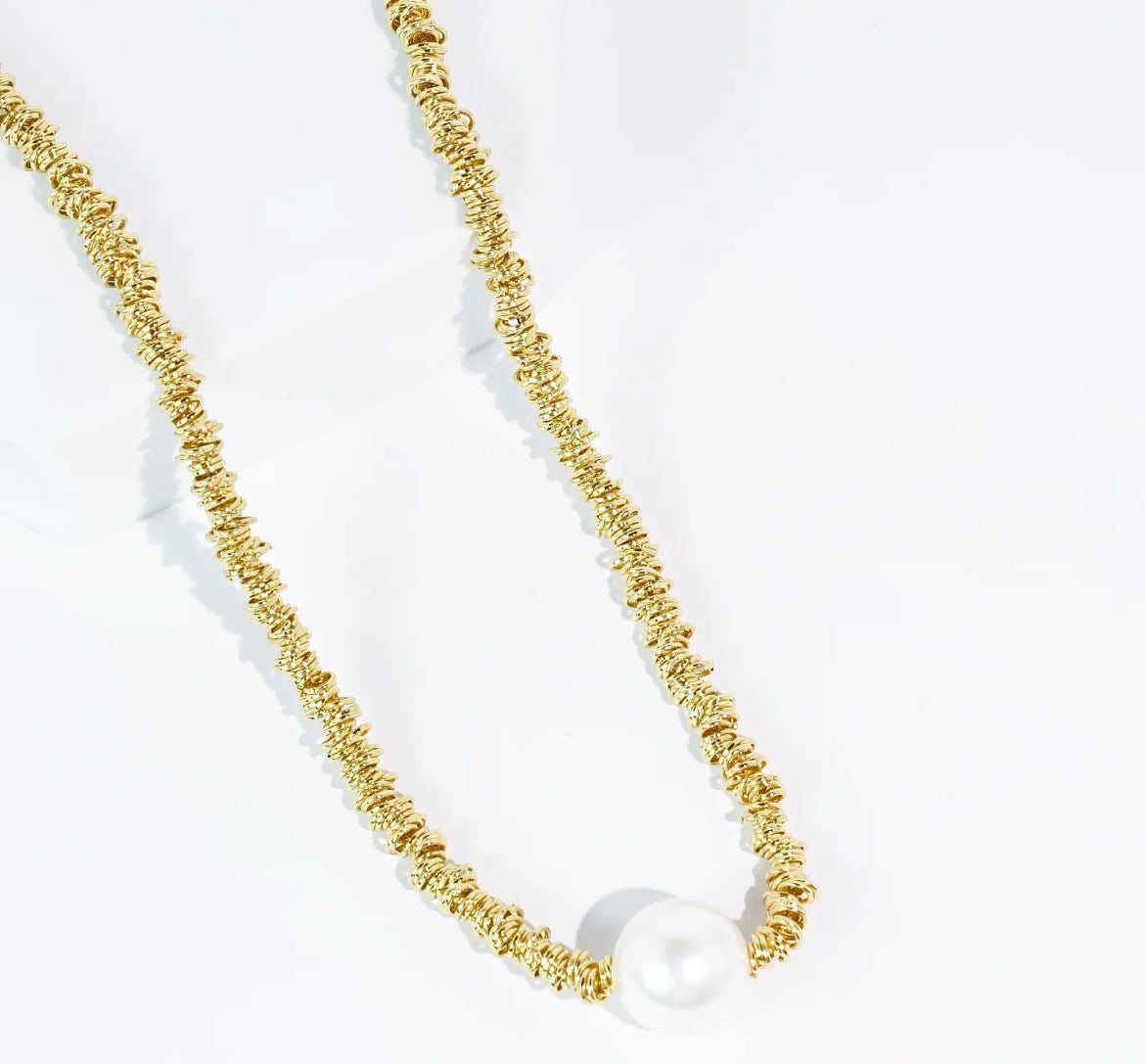 Treasure Jewels - Pearl Pop Necklace