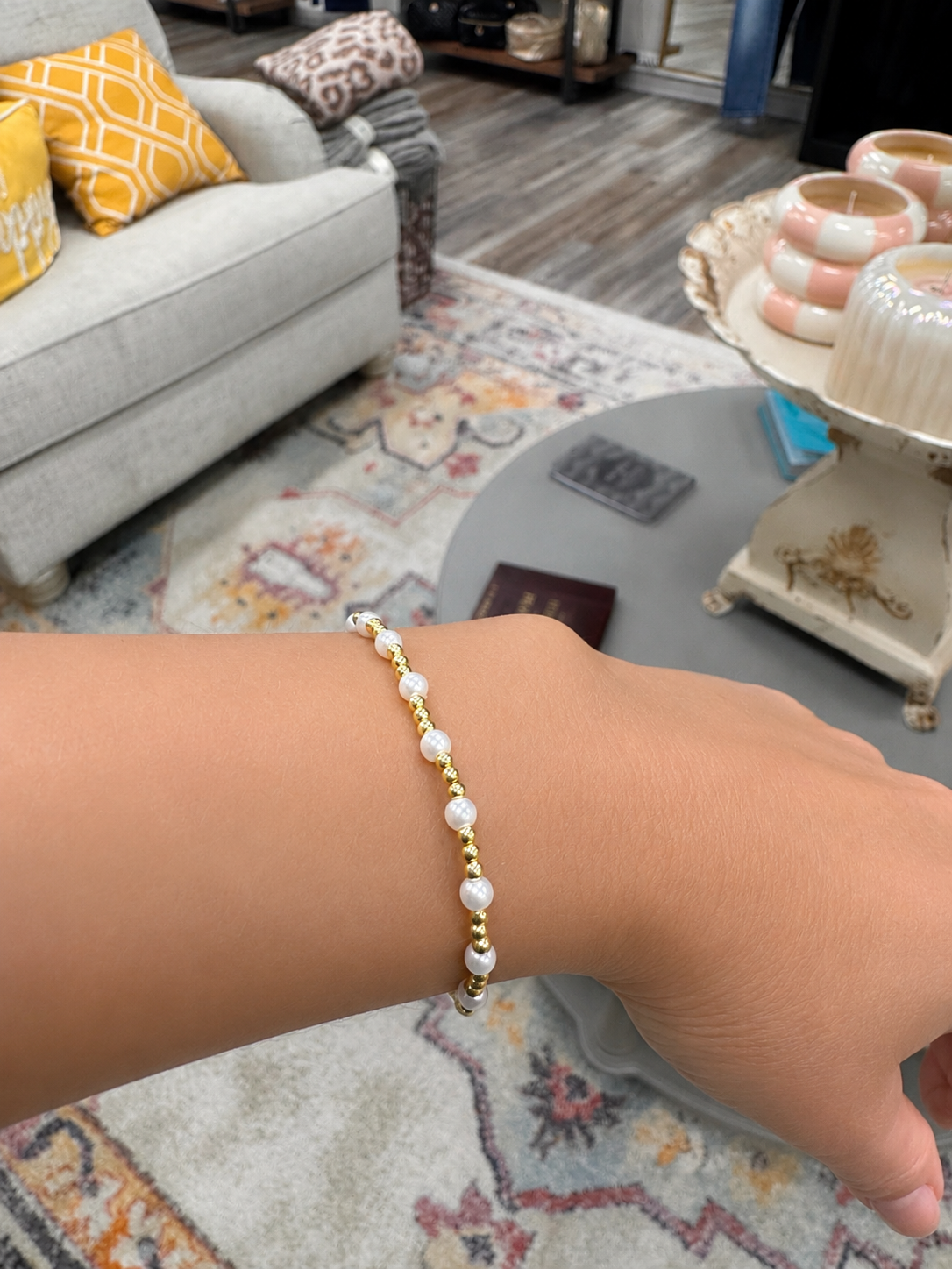 Stretch beaded gold stackable bracelet with  pearls accent – steel 18 karat gold overlay